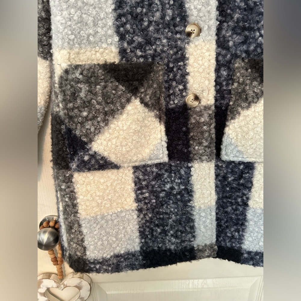 Charlie Checked Teddy Coat in Black, Gray & Cream - Picture 4 of 7